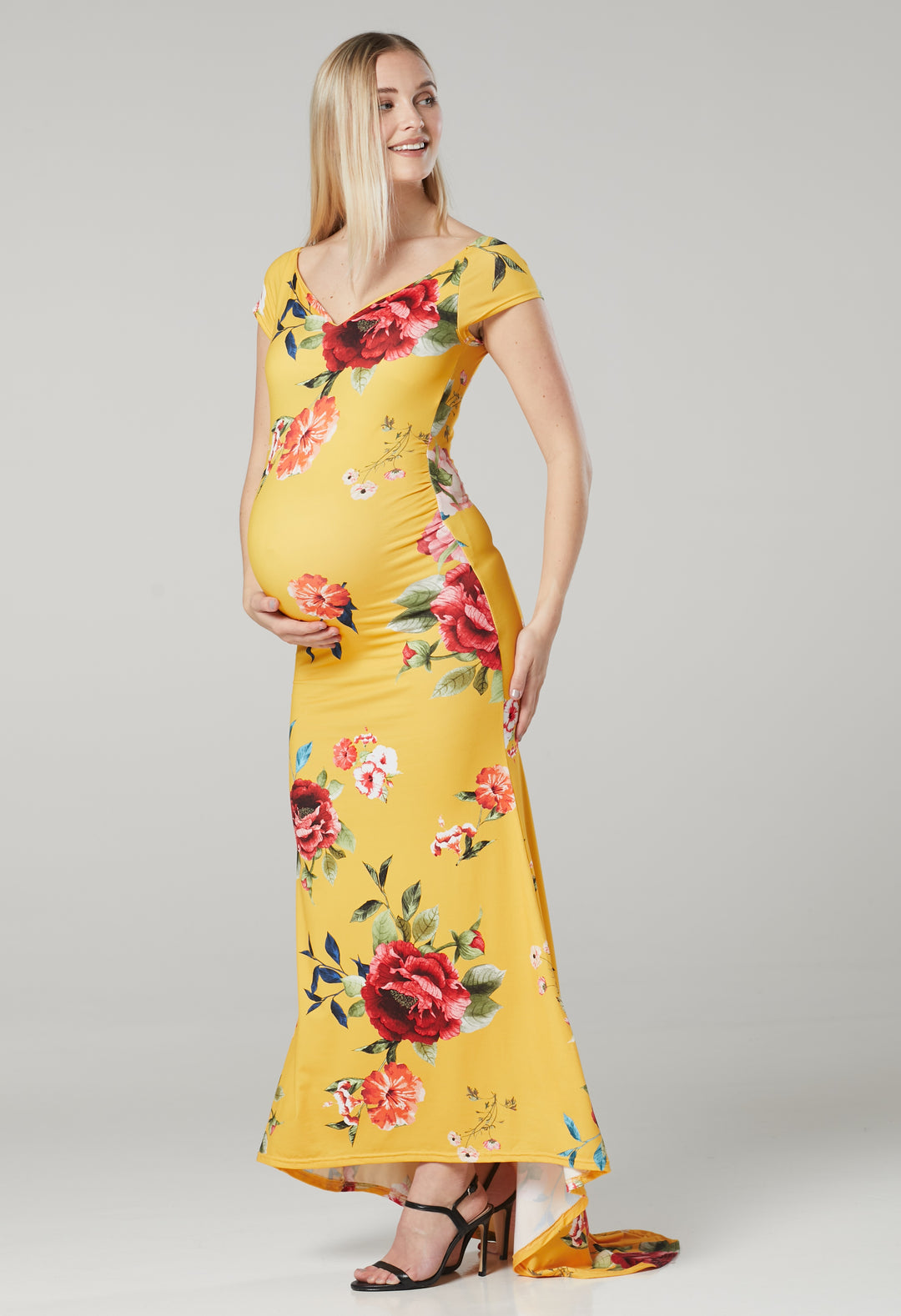 Sukienka ciążowa z trenem na sesje zdjęciowe